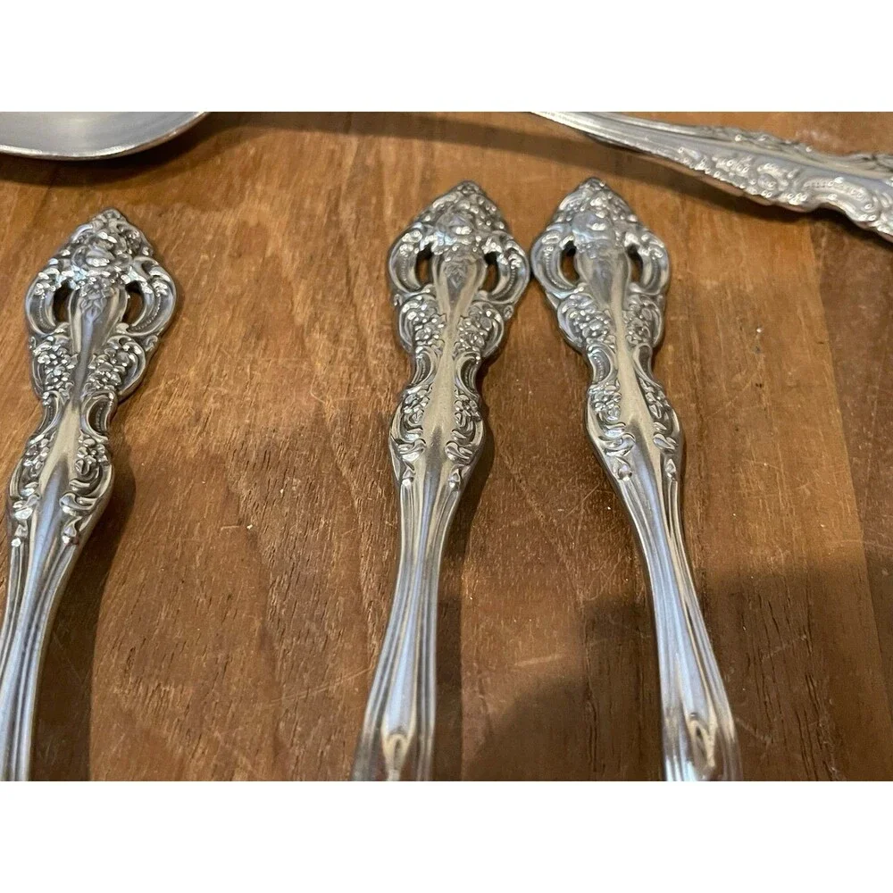 Oneida Michelangelo Stainless 3 Teaspoons and serving spoon